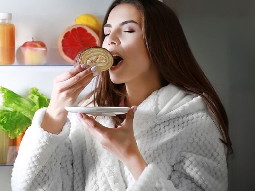 La ghréline, hormone clé dans la régulation de la faim et du poids