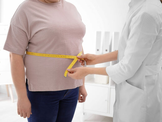 Insulinor&#x00E9;sistance&#x20;et&#x20;prise&#x20;de&#x20;poids&#x00A0;&#x3A;&#x20;comprendre&#x20;le&#x20;lien&#x20;pour&#x20;mieux&#x20;agir.
